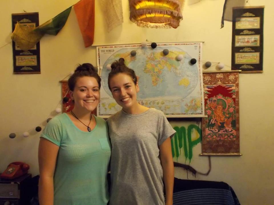 Calcutta Backpackers Homestay -Only For Backpackers & Travellers Екстериор снимка