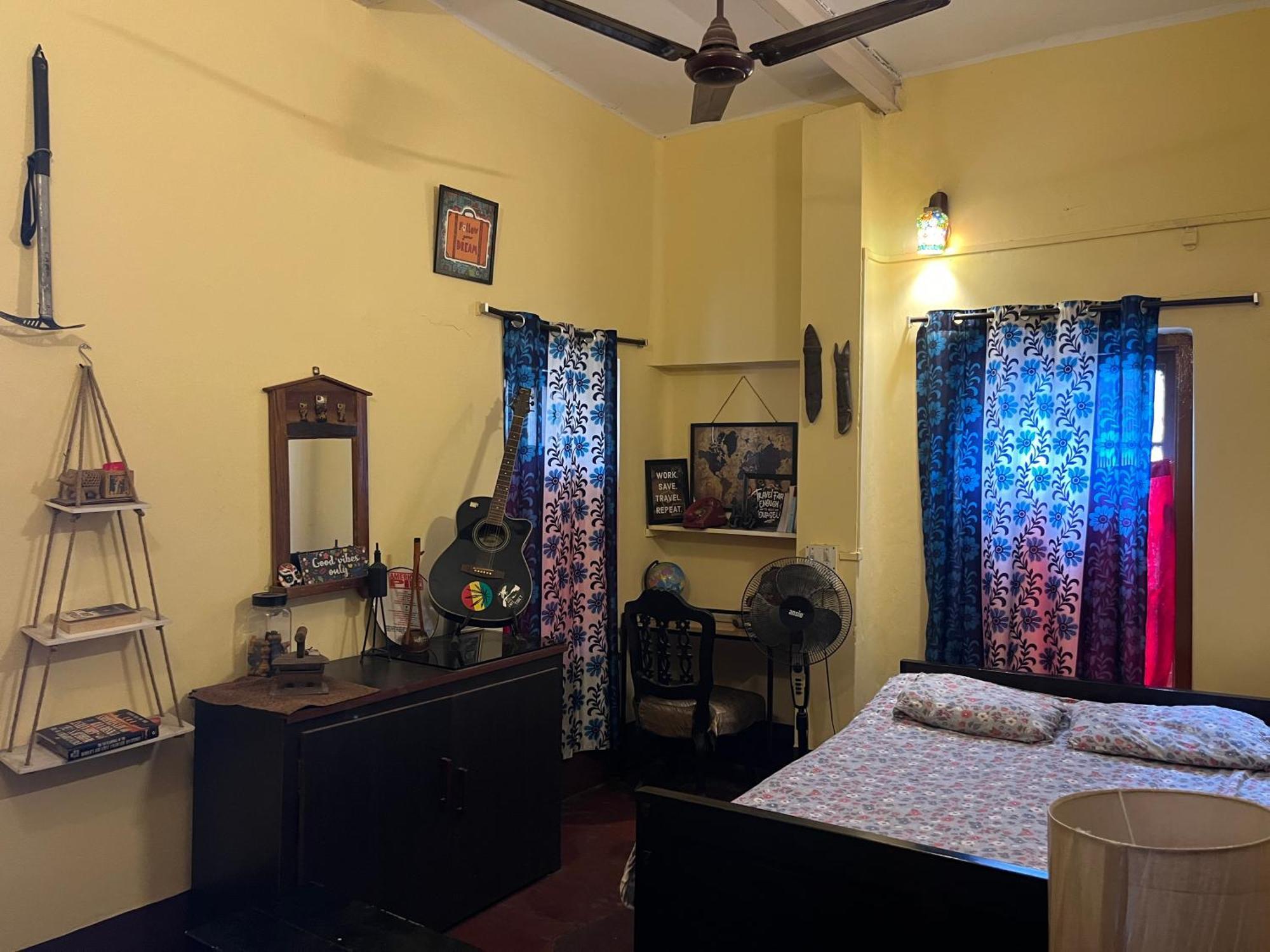 Calcutta Backpackers Homestay -Only For Backpackers & Travellers Екстериор снимка